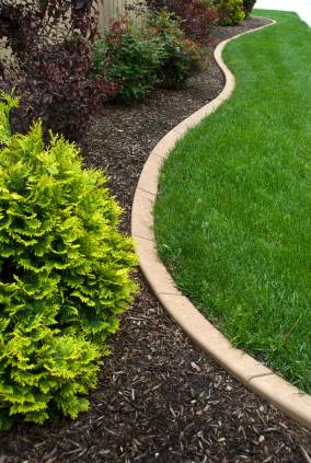 Landscape edging by Jason's Quality Landscaping.